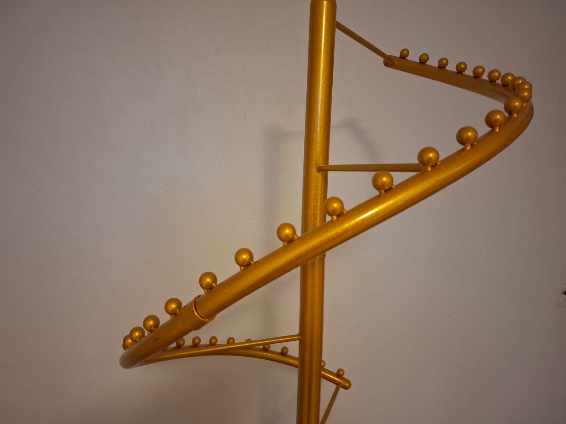 Autres décorations & accessoires: Kleiderständer – D'occasion à Wädenswil par Erich13 5