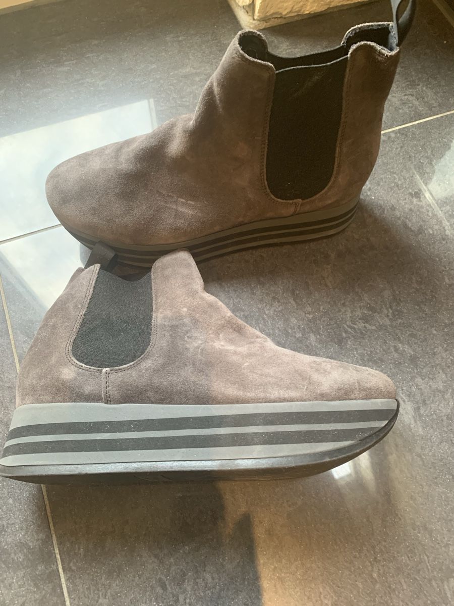 Scarpe da donna: Frau Schuhe – Usato da Bergdietikon venduto da zor_856j 3