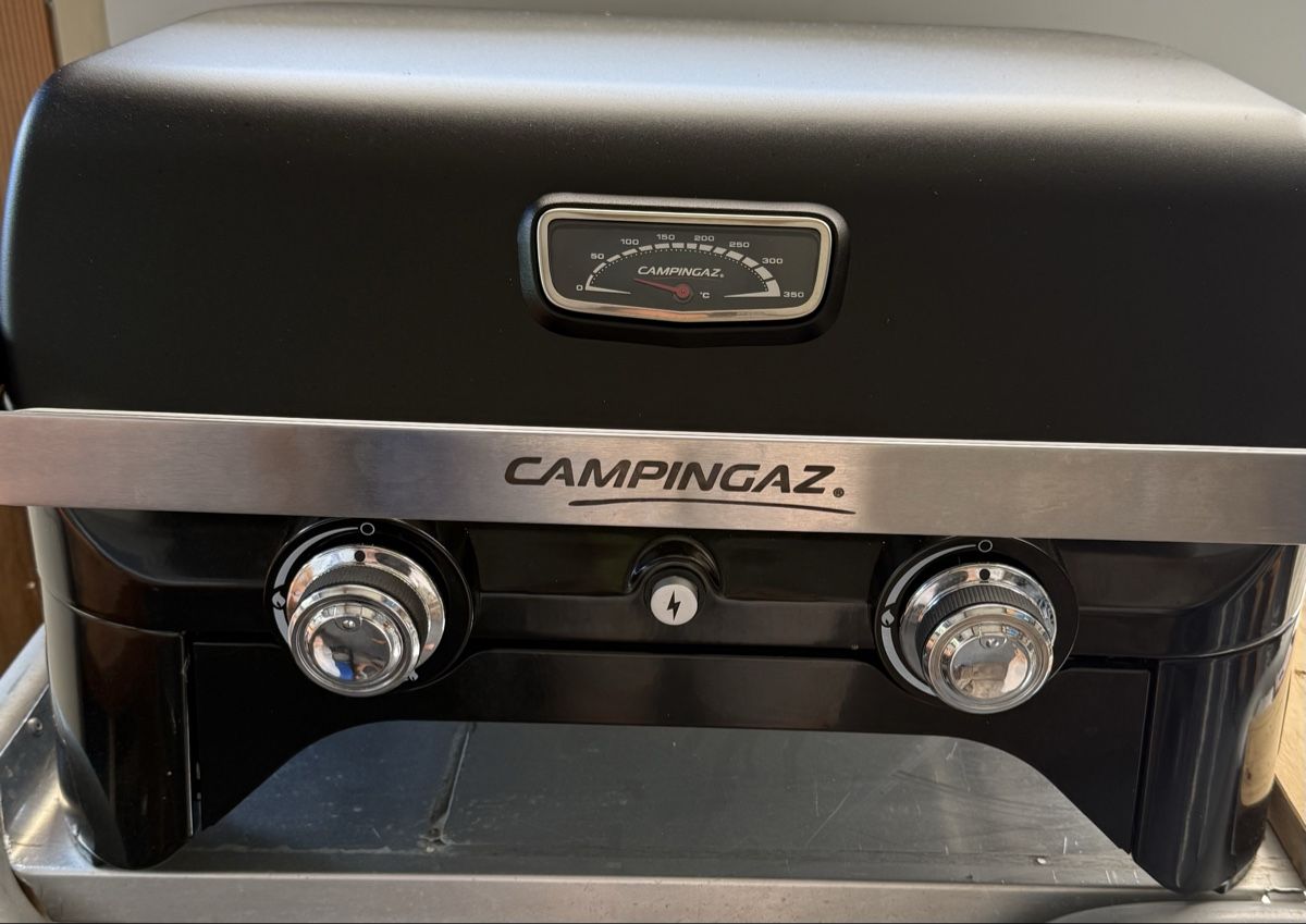 Griglie: Campinggaz-Grill NP 380.-, 2 Brenner – Usato da Oberdorf BL venduto da Ajrschweiz