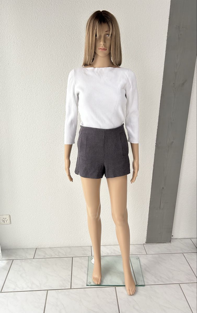 Ralph Lauren Maglioni & Felpe: Ralph Lauren White Top, Ribbed, Size M, Great Cond. – Usato da Saland venduto da ele_vc96 1