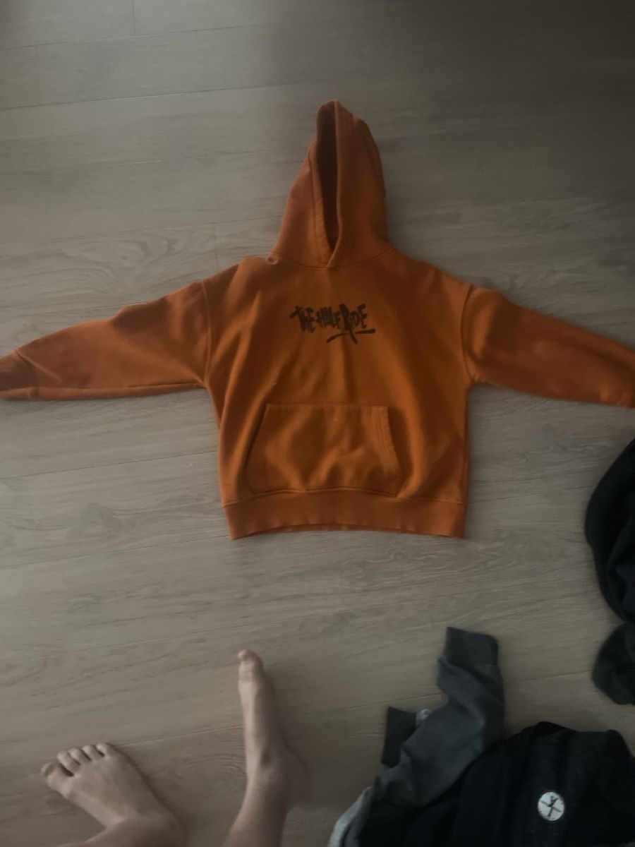 Pullover & Sweatshirts: 3 Hoodies gebraucht Grösse 134/140 – Gebraucht aus Nürensdorf von Coilspike 2