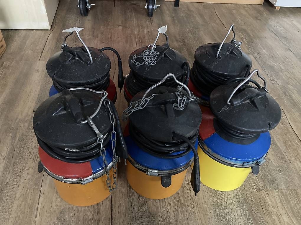 Lampade: Occ. Baustellenlampen 220V – Usato da Uzwil venduto da Jimmy1971 1