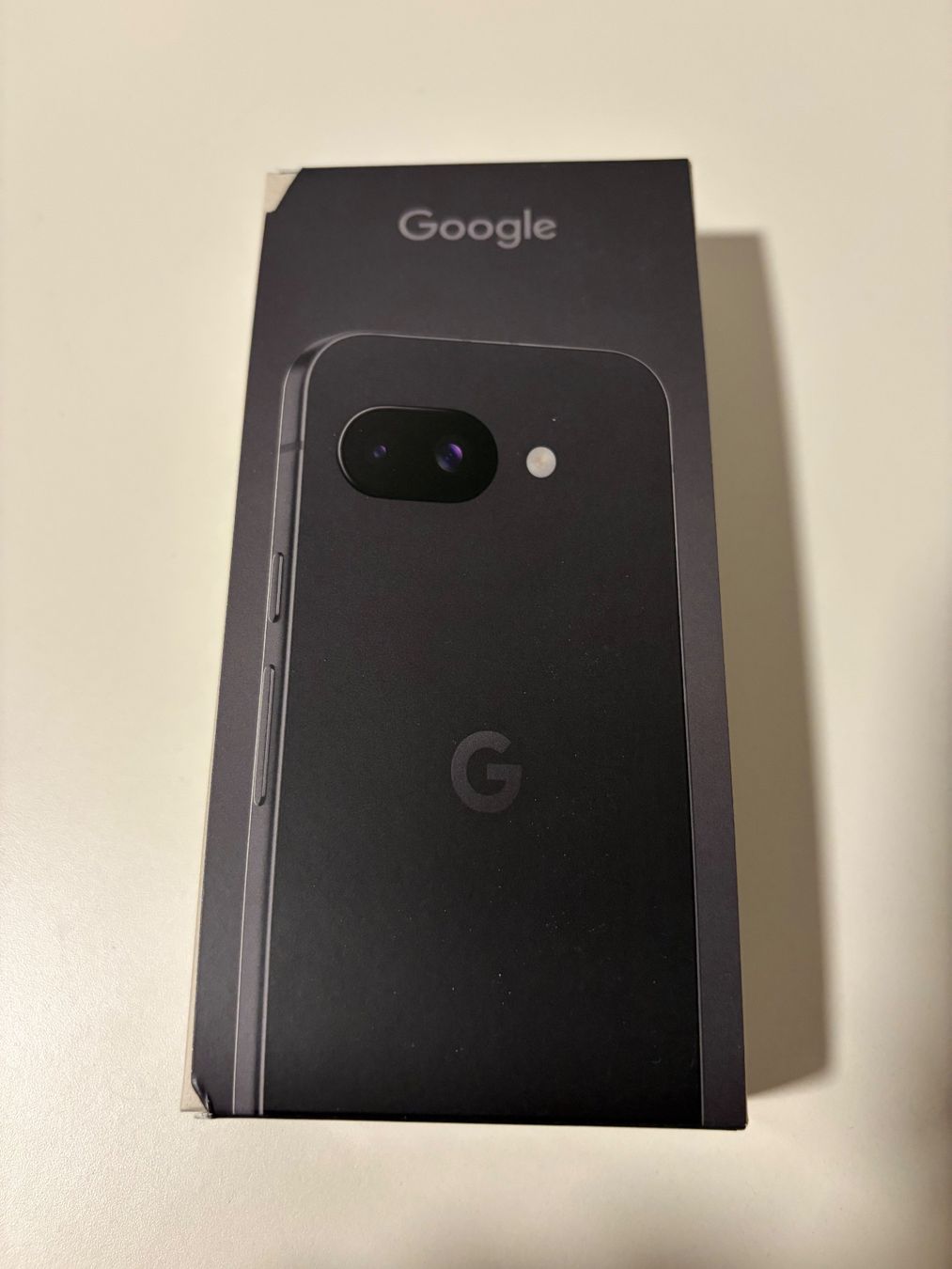 Google Telefoni cellulari / Smartphones: Google Pixel 9a - New, Sealed - 2 year warranty – Nuovo e nell'imballaggio originale da Chavannes-Pres-Renens venduto da rea_gm6k