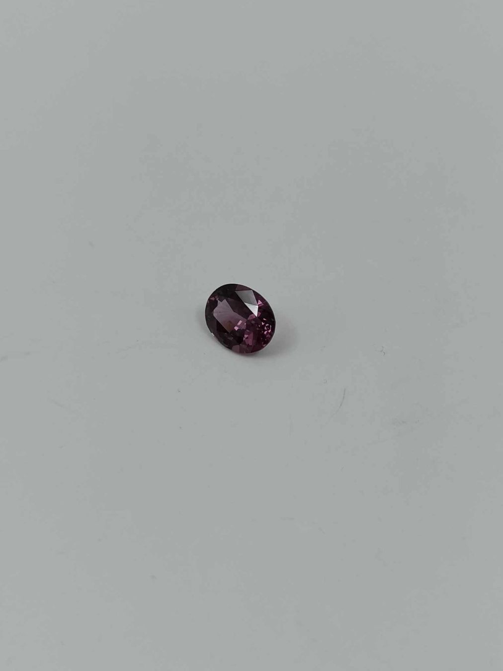 Pietre preziose: 1 VIOLETTER SPINEL 4.72 CT. – Usato da Luzern venduto da EdiGem 3