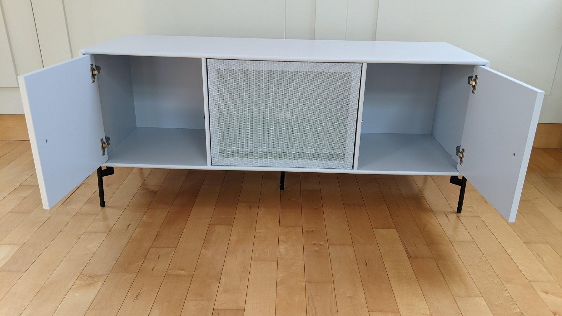 Montana Cassettiere: Montana Octave Sideboard – Usato da Münchenstein venduto da chicken3000 3