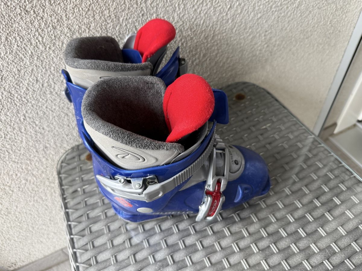 Scarpe per ragazzi: Dalbello Kinder Skischuhe 241 mm – Usato da Giswil venduto da urr_7c5j 3