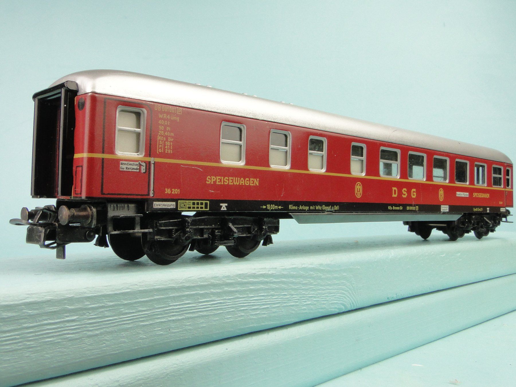 Märklin Modelleisenbahnen: Märklin 4024 Restaurant DSG, Blech – Gebraucht aus Bülach von cann11