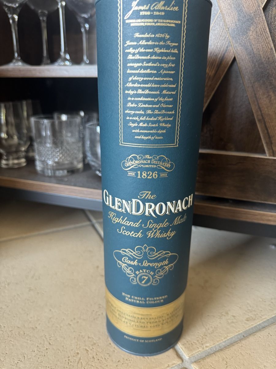 Glendronach Bevande alcoliche: The GlenDronach Cask Strength Batch 7 Highland Single Malt S – Nuovo e nell'imballaggio originale da Hergiswil NW venduto da wert721