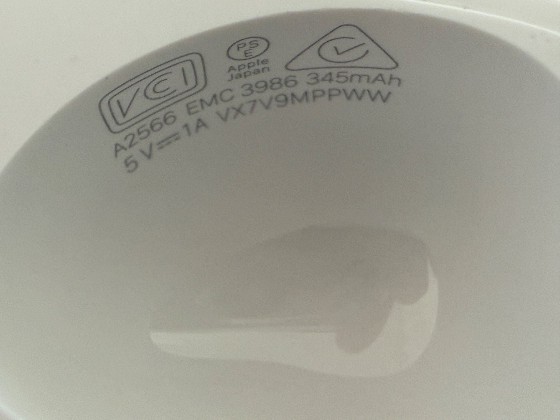 Apple Cuffie: APPLE AirPods 3 – Usato da Lausanne venduto da Nine1982 2