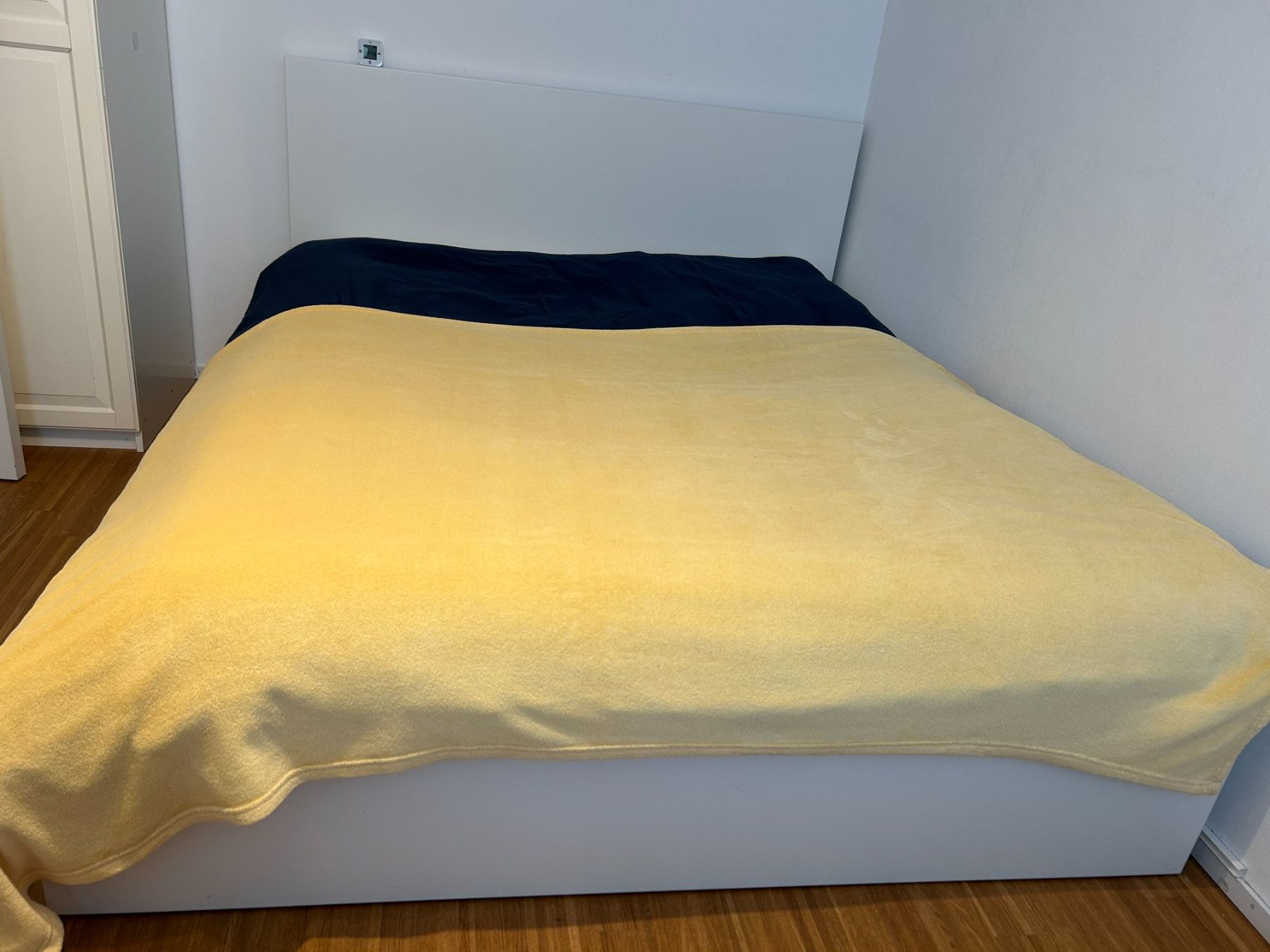 Teli da bagno: Kuschlige hellgelbe Decke für Bett oder Sofa ca. 150x200cm – Usato da Küsnacht ZH venduto da filo_fila8700 1