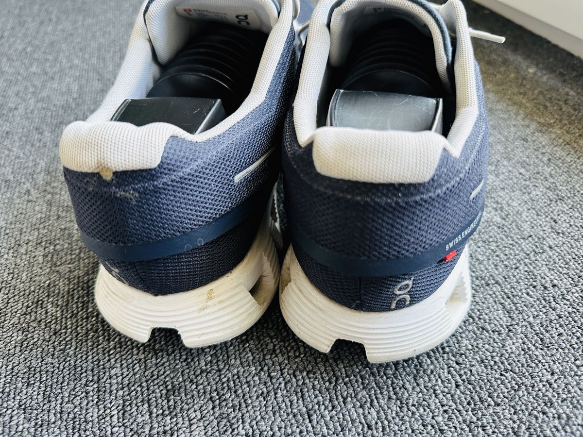 On Scarpe da uomo: On cloud 5 homme taille 45 bleu – Usato da Bulle venduto da LeMoleson 2