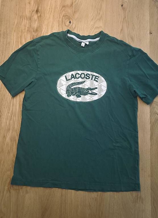 T-Shirts: Lacoste Tshirt Grösse M – Gebraucht aus St. Gallen von chrispbacon00