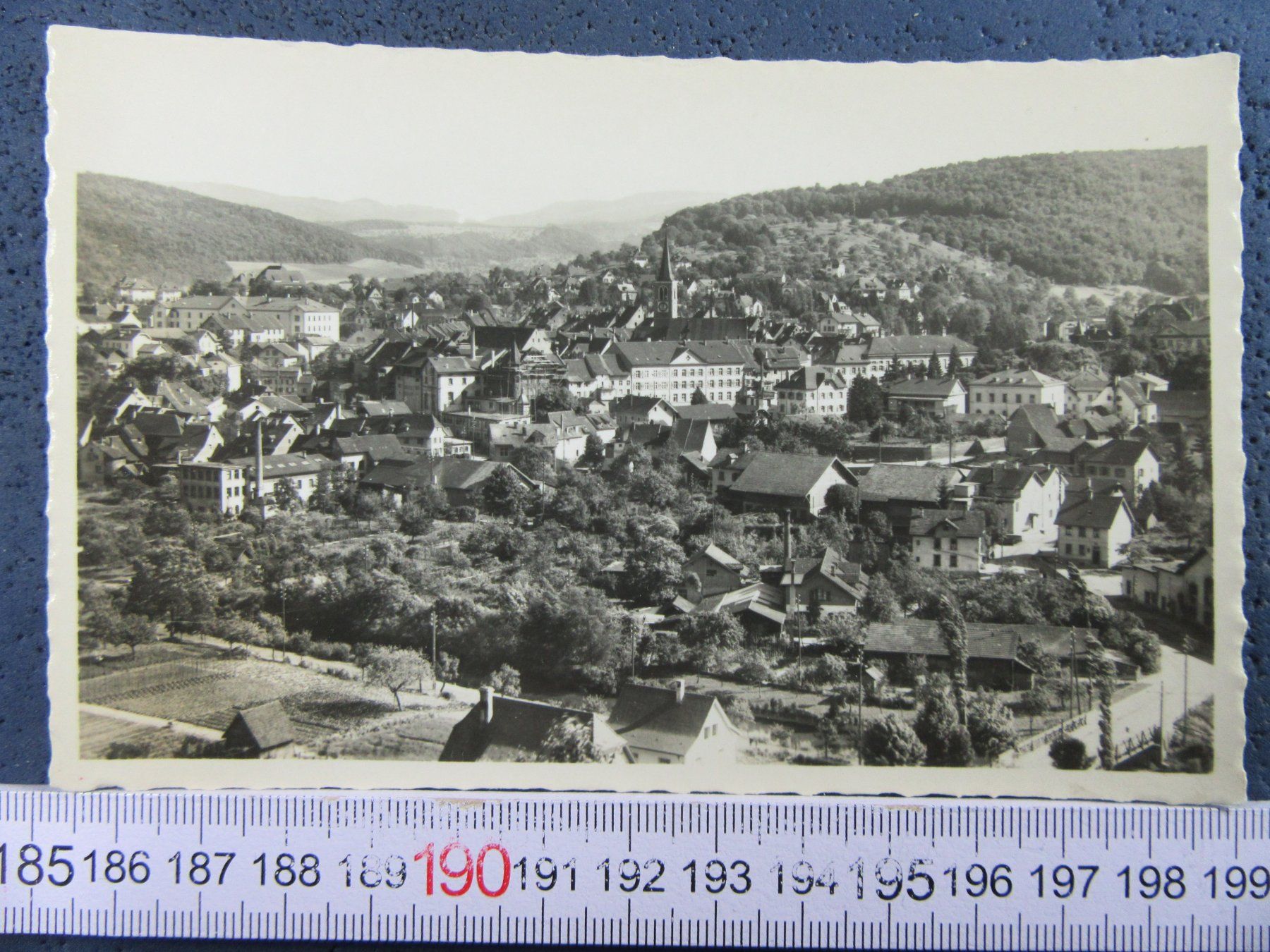 Cartoline postali: LIESTAL BL AK TOTALANSICHT – Usato da Ettingen venduto da Hausi4711