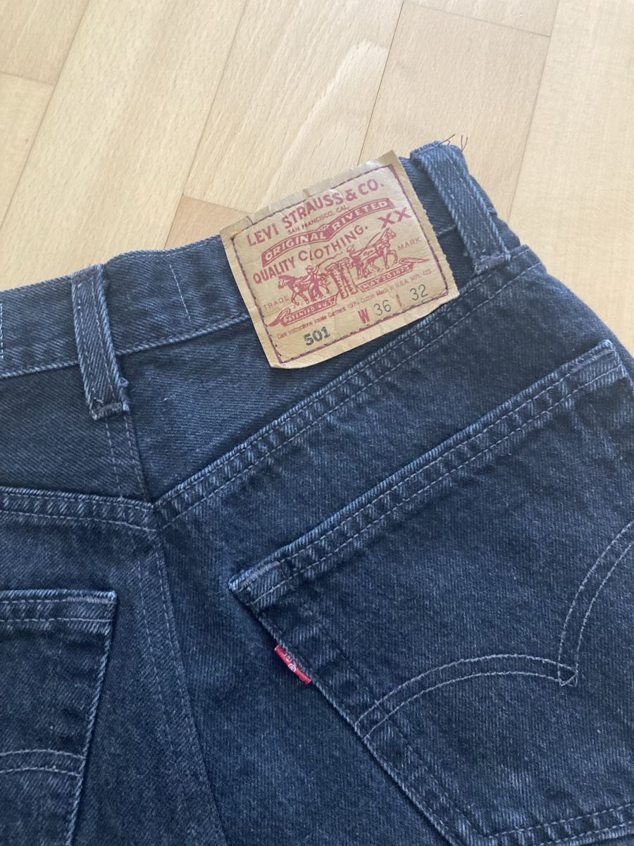 Levi's Jeans: Levis Jeans Shorts – D'occasion à Zürich par elleon44