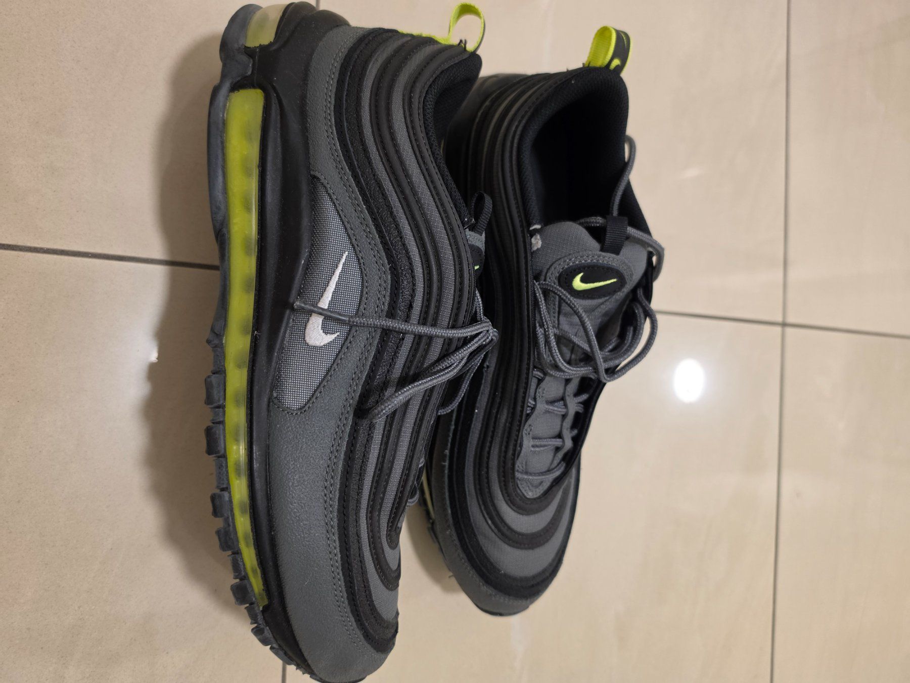 Nike Scarpe da uomo: Nike Air Max – Usato da Landquart venduto da elv_8vng