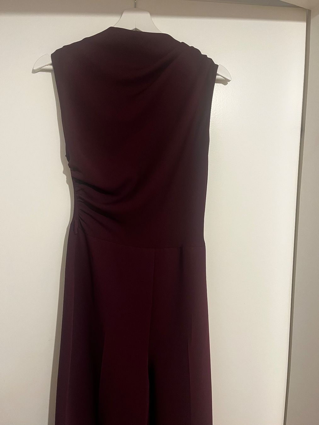 Mango Tute: Jumpsuit Mango dunkelrot (S) – Usato da Kloten venduto da wma_fz6r