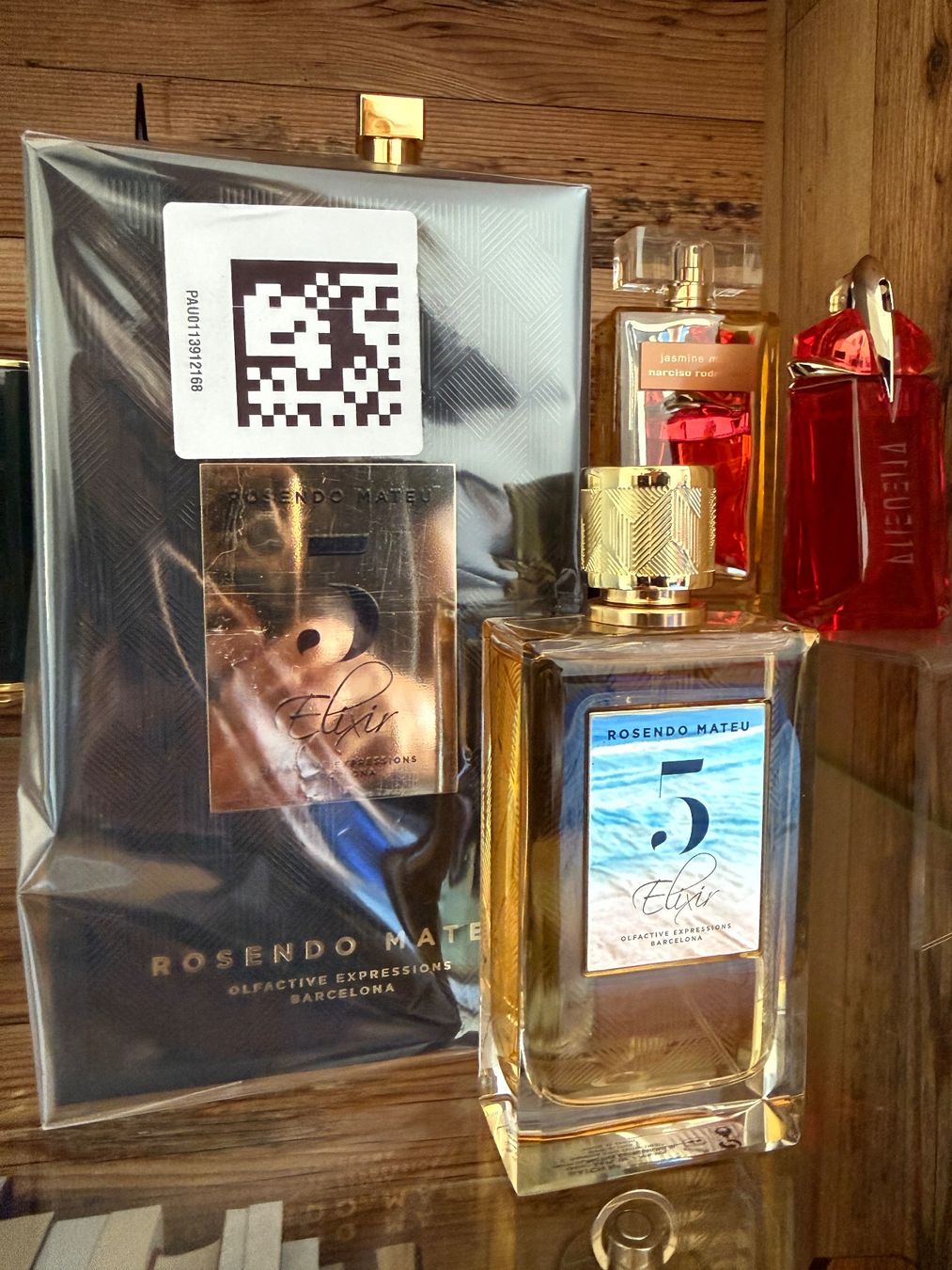 Profumi & Eau de Toilette: ROSENDO MATEU 5 Elixir 100 ml – Usato da Ittigen venduto da iGeorgia