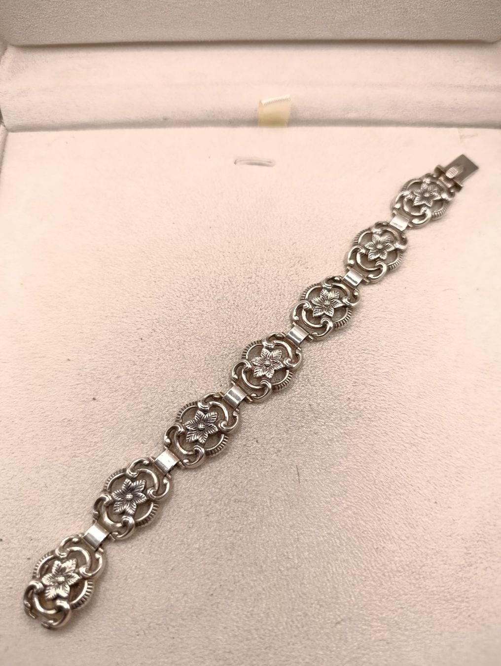 Bracciali & Braccialetti: Jugendstil 835er Silber Armband um 1900j Top – Usato da Steffisburg venduto da 1.Schmuckschatulle