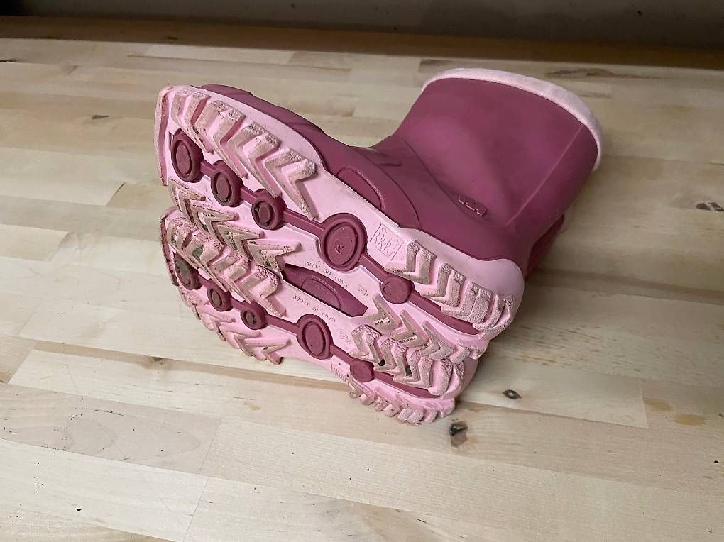 Schuhe für Mädchen: Kinderstiefel Elefanten Grösse 29 – Gebraucht aus Tobel von rob_95 1