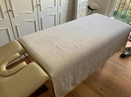 Klappbare Massageliege / Behandlungsliege - Massivholz