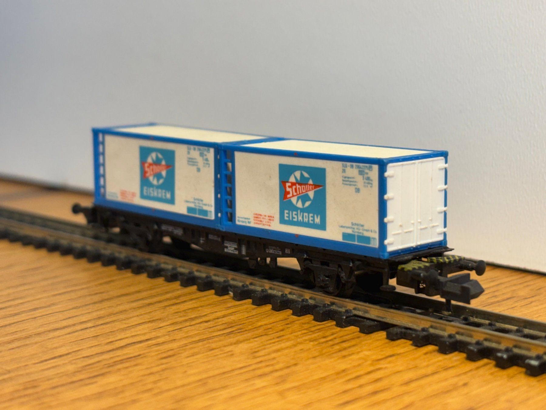 Modellini di ferrovie: e1853: Containerwagen (Spur N) – Usato da Birsfelden venduto da Birs_25