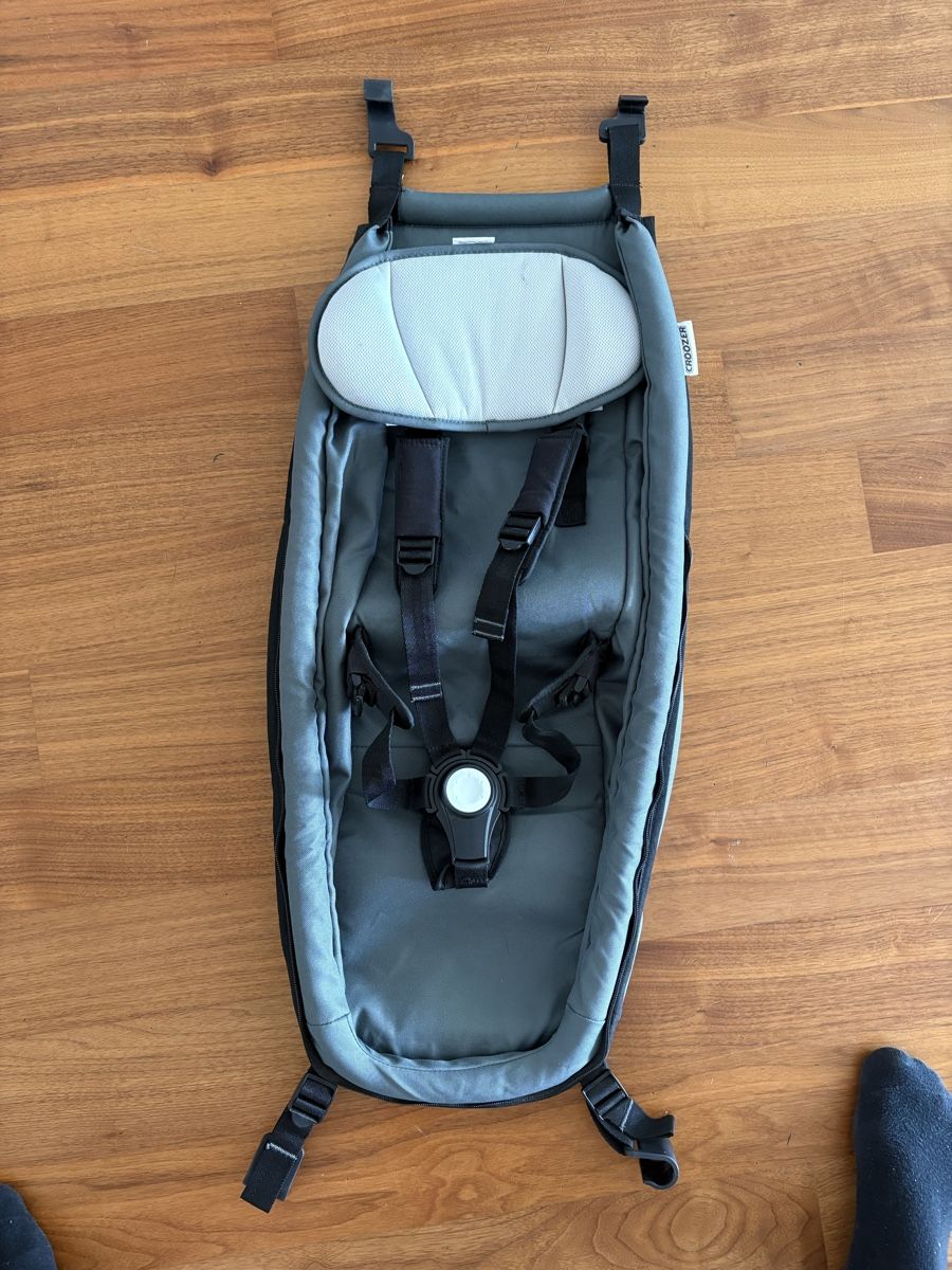 Hamac: Croozer Babysitz Kinderanhänger – D'occasion à Uhwiesen par FehrN