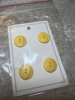 Kunstoff Knöpfe / Farbe - Gelb / 17,5 mm / Näh Knopf (neu)