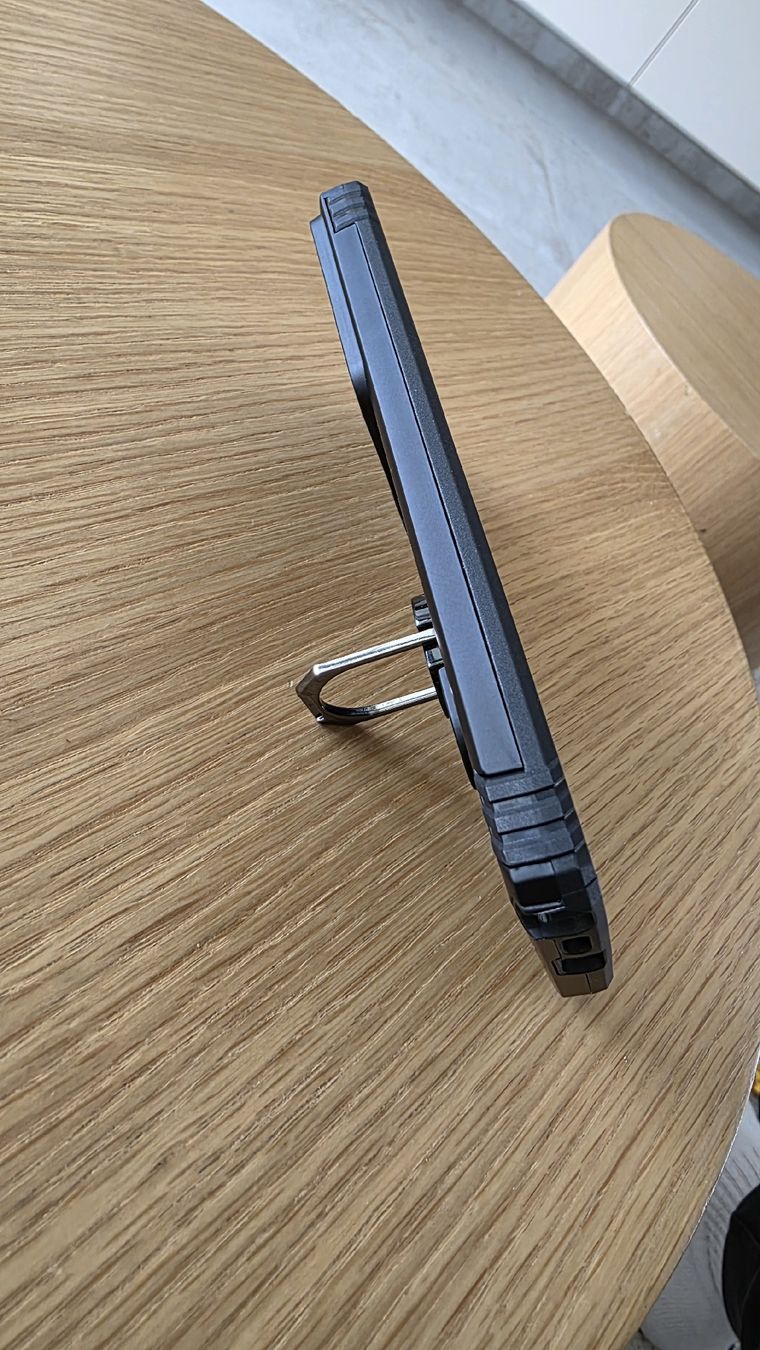 Samsung Cover & Protezioni schermo: Samsung Galaxy S25 Edge  Hülle Schwarz mit Ständer Case – Nuovo e nell'imballaggio originale da Kirchberg BE venduto da Nicolanextra 2