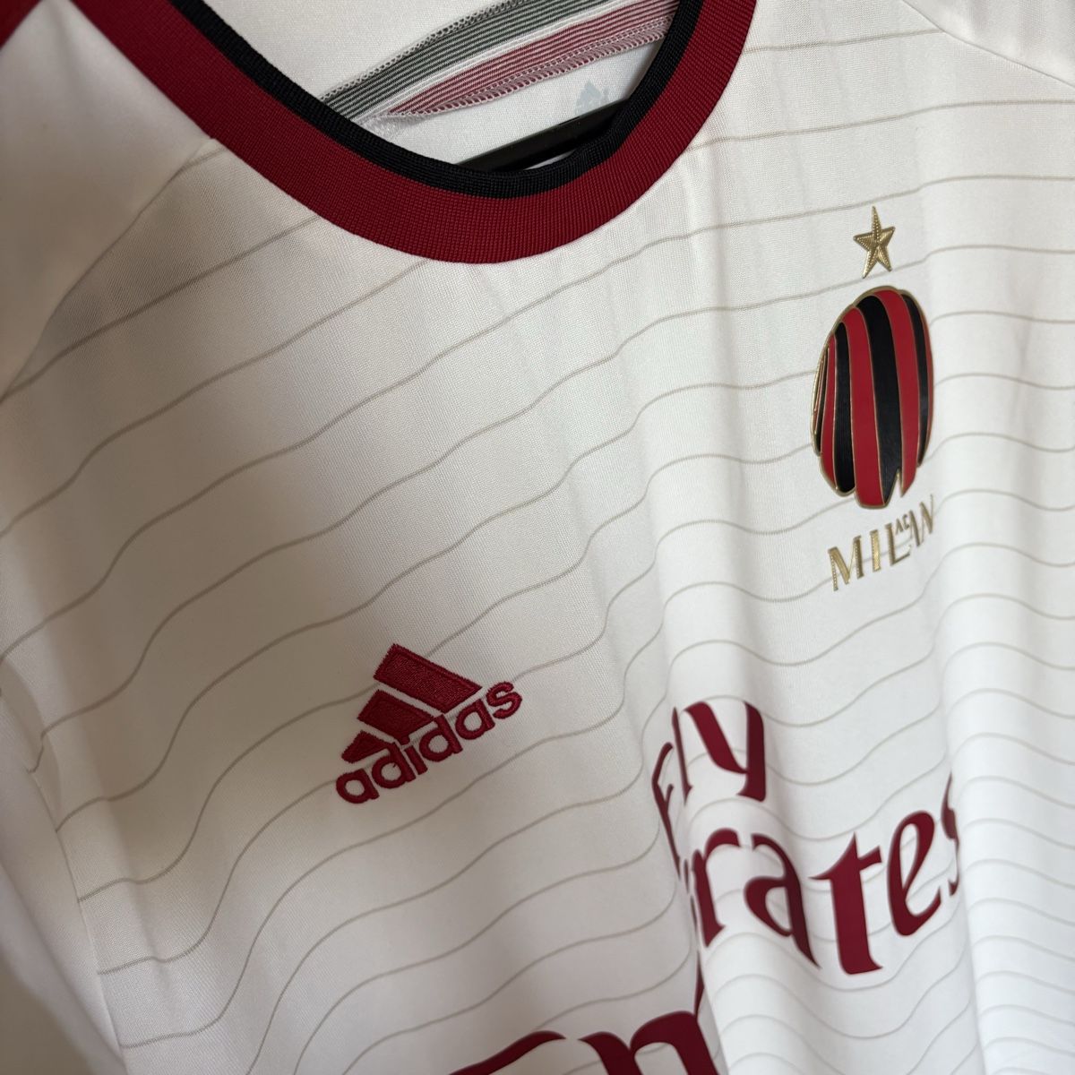 Adidas Canottiere & Pantaloni: Ac Milan Trikot Adidas Away – Usato da Winterthur venduto da LaBodega 7