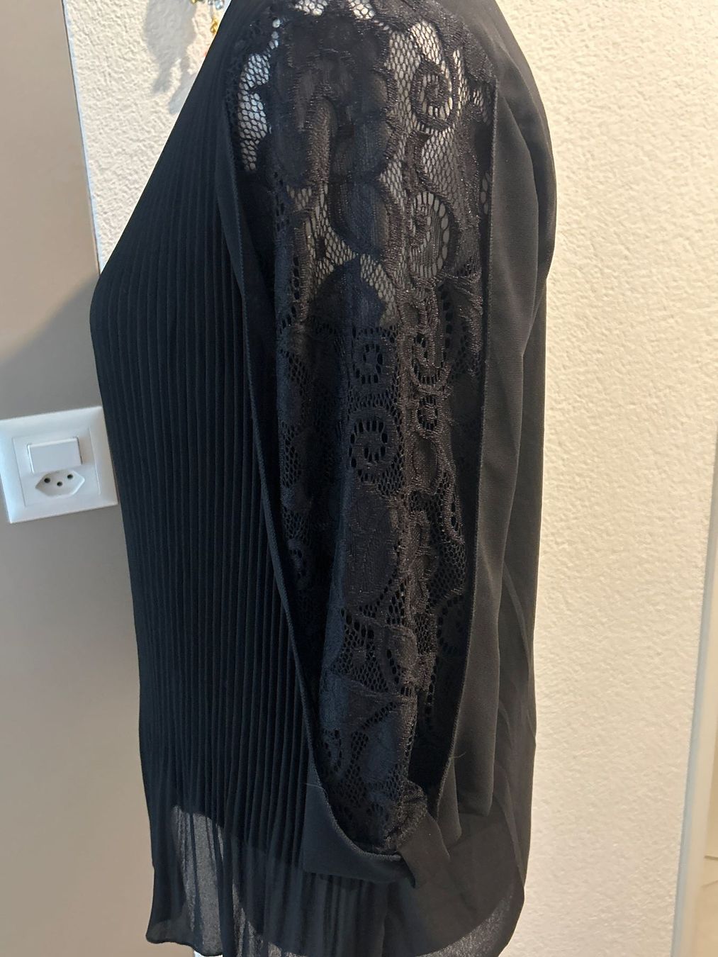 Chemisiers: Elegantes Damen Blusenshirt schwarz – Neuf (Voir description) à Brunnen par Nala2929 3