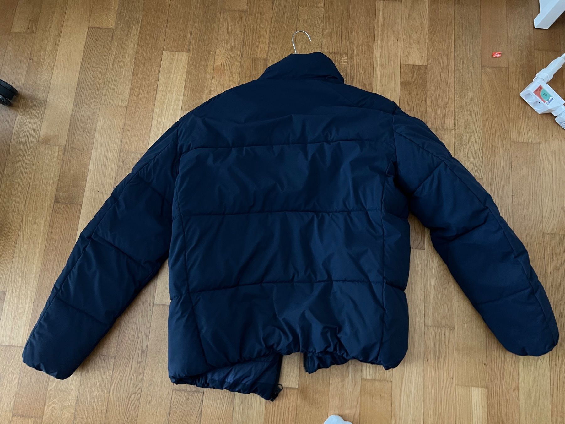 Zara Jacken: Winterjacke Dunkelblau Puffer Zara Gr.L – Neu (gemäss Beschreibung) aus Pfäffikon SZ von pdroth 2