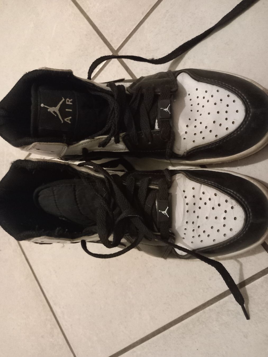 Scarpe per ragazzi: Nike Air Jordan, Grösse 39 – Usato da Villarepos venduto da pmdjm 5