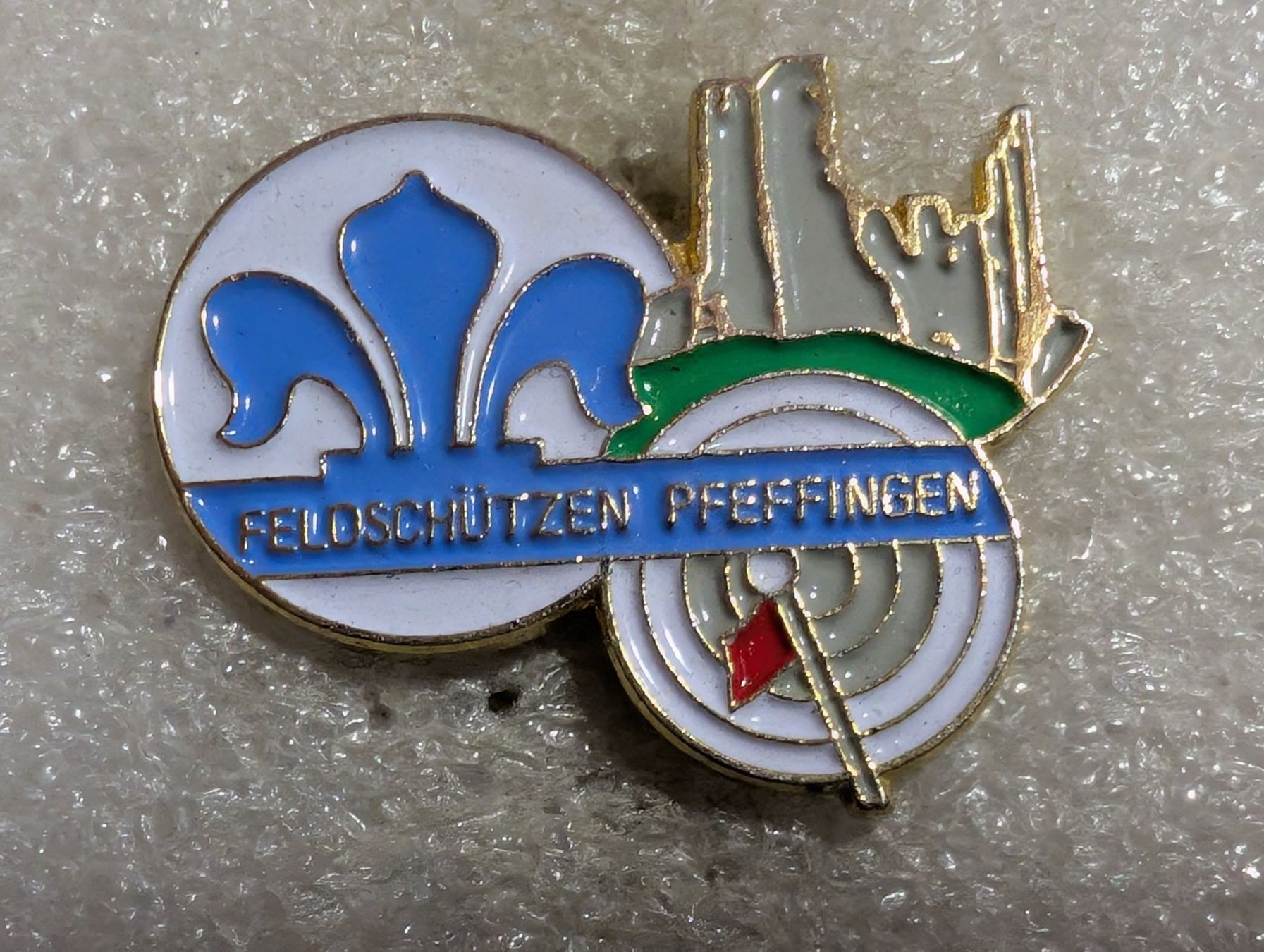 Placchette & Badge: Ansteckpin 243: Feldschützen – Usato da Oppligen venduto da Pin-Fall-Shop