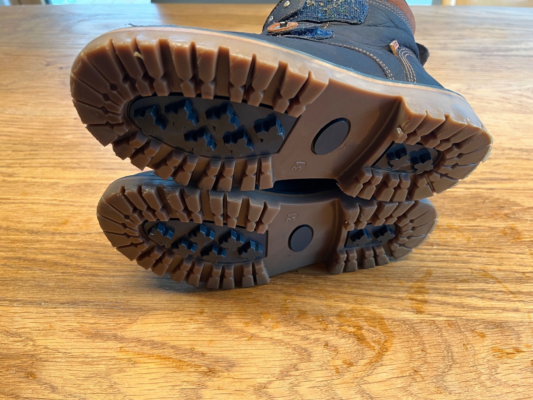 Scarpe per ragazzi: Winterschuh Lasocki Grösse 31 – Usato da Brünisried venduto da Seisler88 3