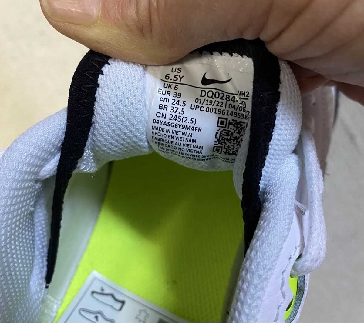 Nike Scarpe da uomo: Nike Airmax Gr 39 neu! – Nuovo (secondo la descrizione) da Murten venduto da juliagnaedinger 2