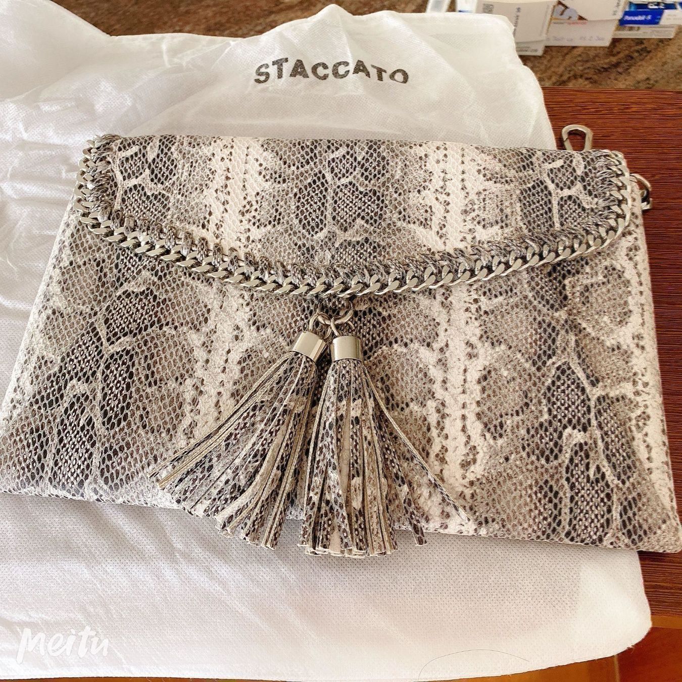 Taschen für Damen: Staccato Damen Clutch Bag – Neu (gemäss Beschreibung) aus Luzern von Sommer_26