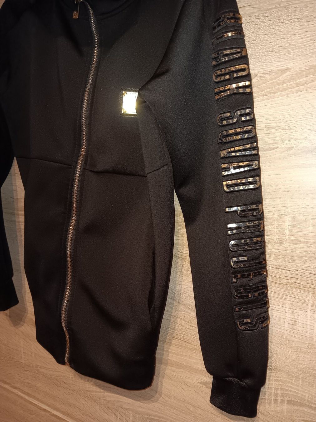 Giacche & Cappotti: Sweatjacke mit Kaputze,Gr.XS – Usato da aarburg venduto da macacito 3