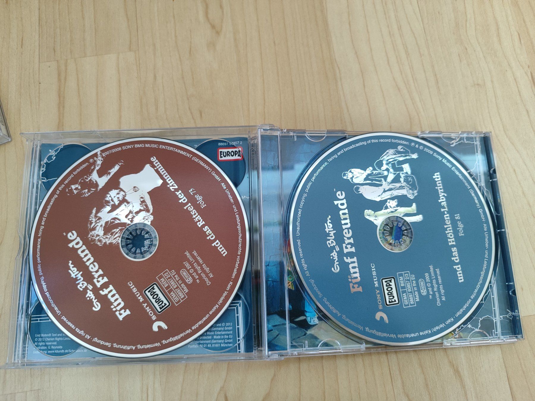CD: Fünf Freunde 3 Hörspiele auf 3 CD's & ein Buch – Usato da Seon venduto da Mandes1 2