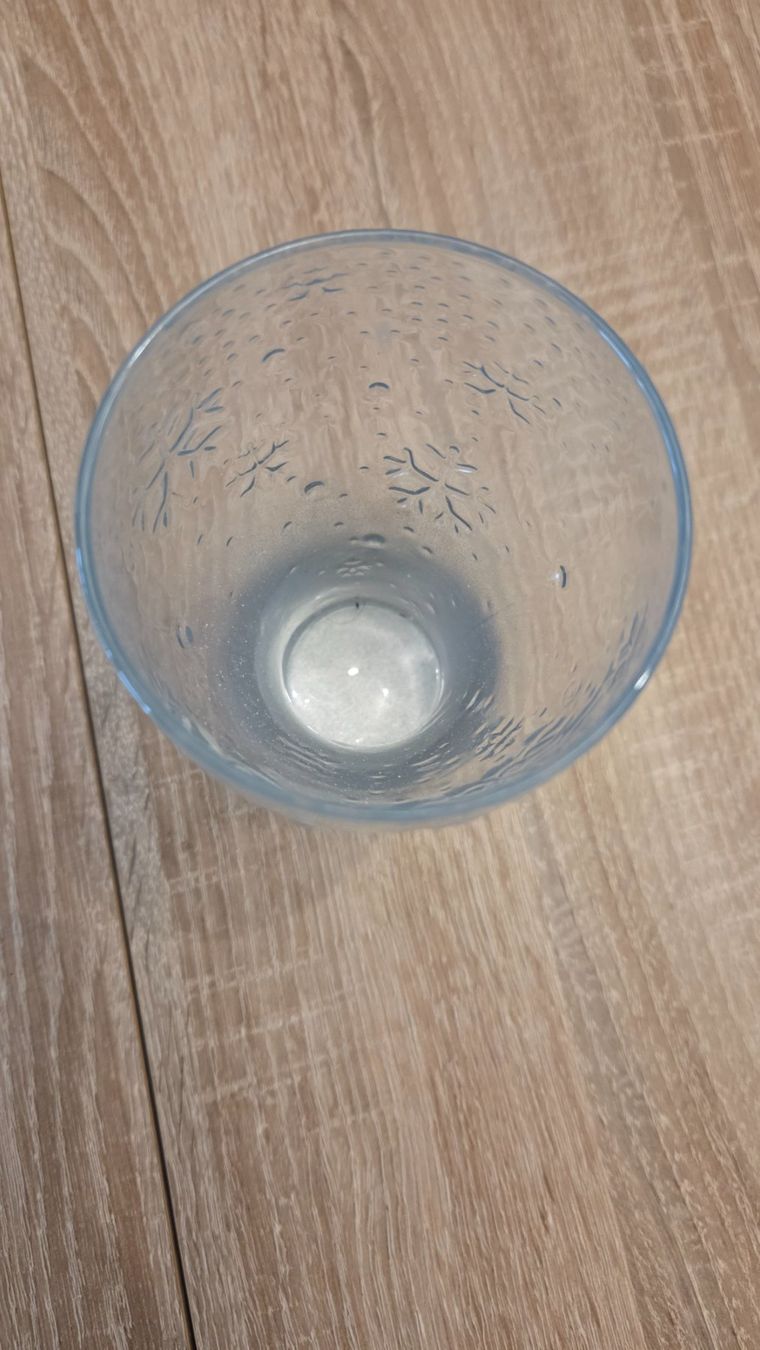 Coca-Cola Bicchieri: Coca-Cola Glas mit Schneeflockenmuster - Sommertrend 2023 – Usato da Adlikon b.Regensdf venduto da ChriZ86 2