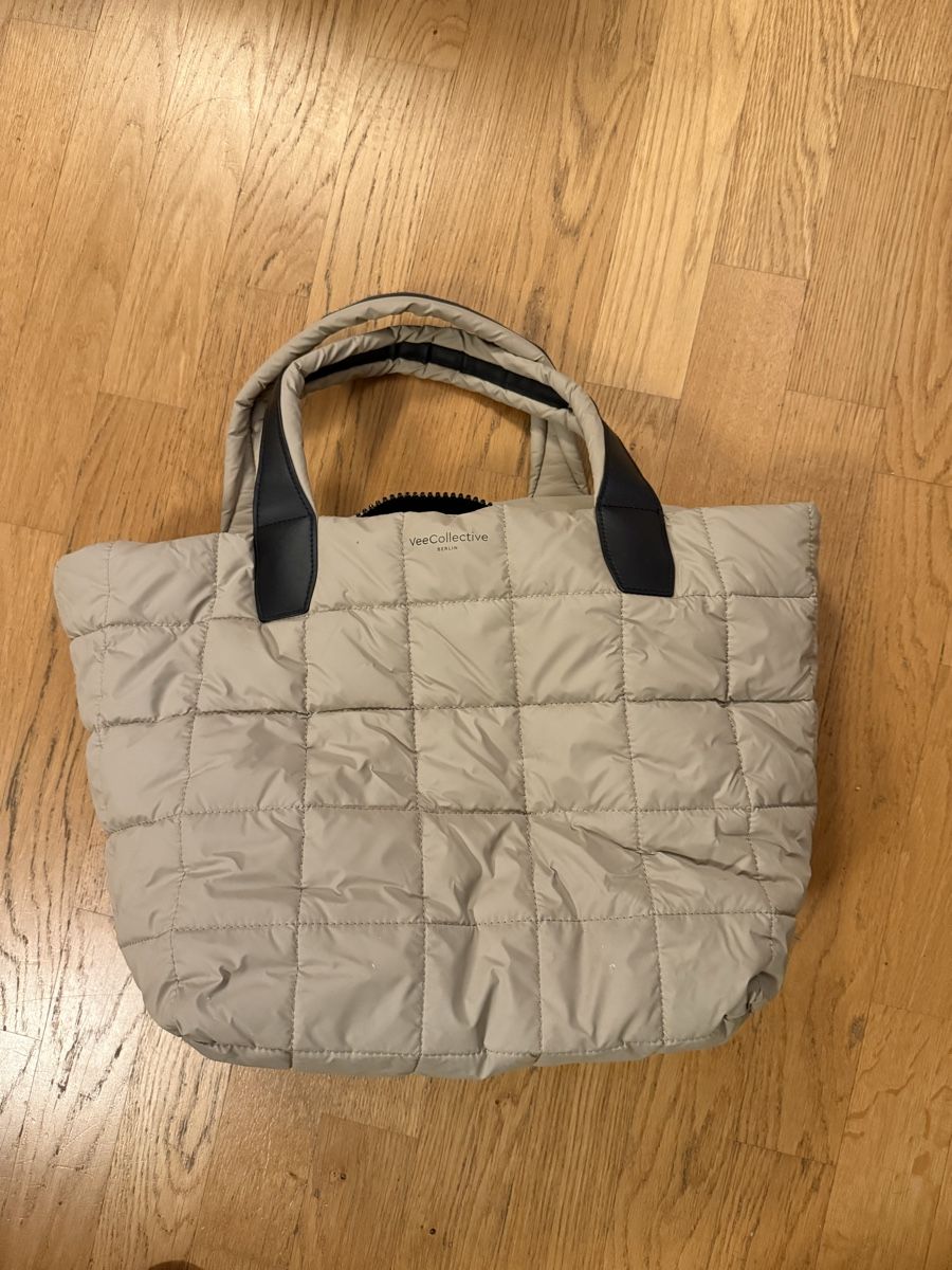 Borse da donna: Vee Collective Porter Tote / Medium / Desert – Nuovo (secondo la descrizione) da Wetzikon ZH venduto da eli_7hcz 7