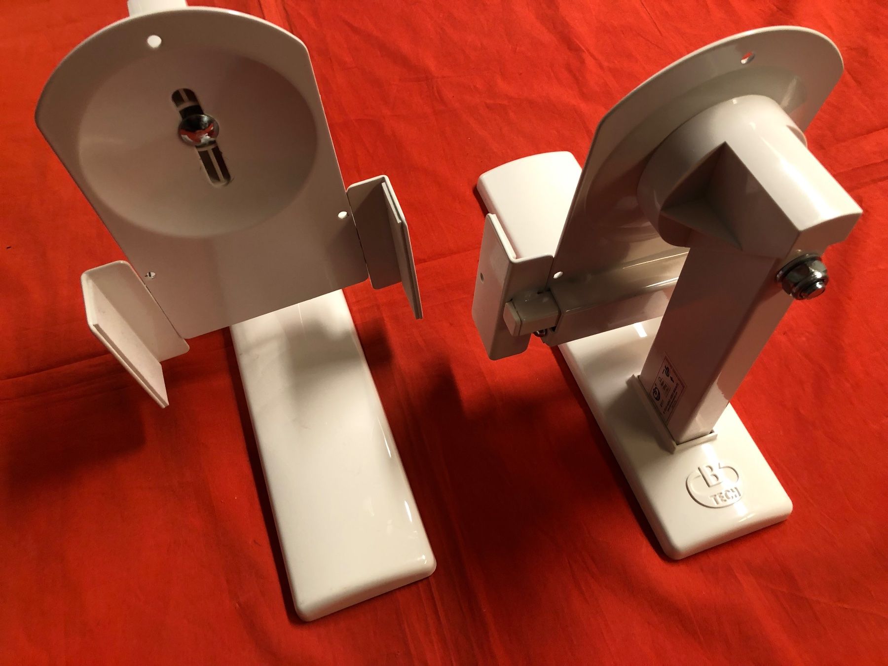 Wandhalterungen: BT77 B-Tech Lautsprecher-Wandhalterung Weiss – Neu (gemäss Beschreibung) aus Neerach von Arbimus 2