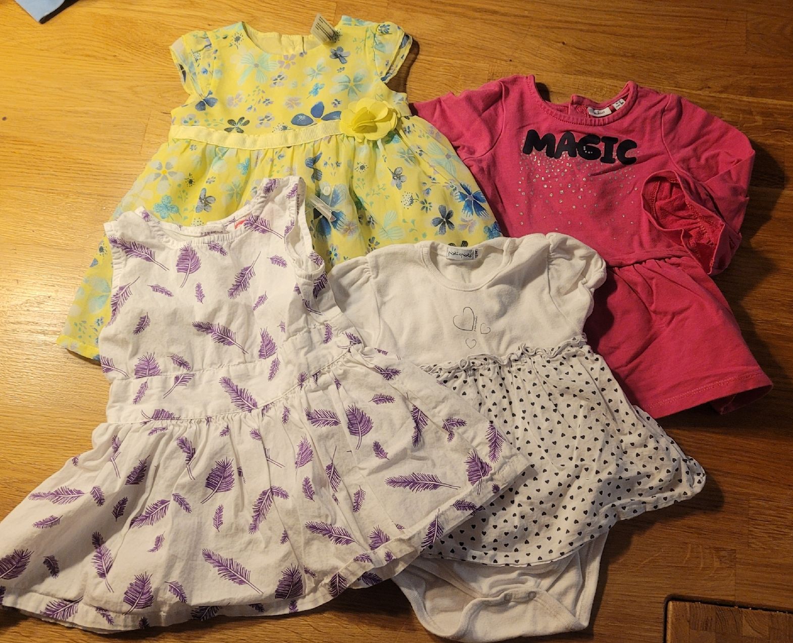 Lotti & Set di vestiti: Babykleider, Grösse 62/68 – Usato da Uetendorf venduto da Heyhey3661 9