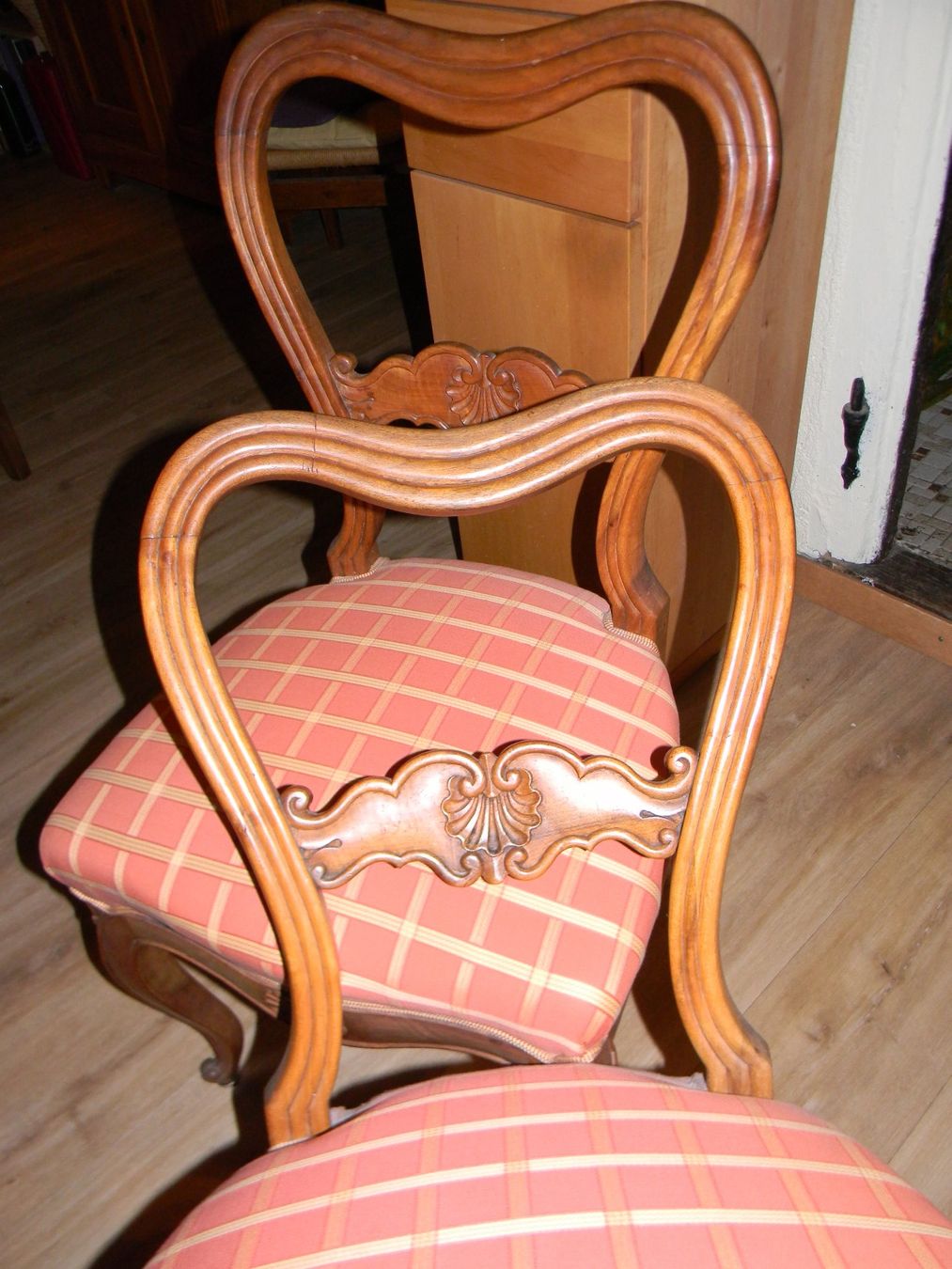 Stühle: 2 chaises anciennes, placets refaits à neuf – Gebraucht aus Bournens von monique048 1