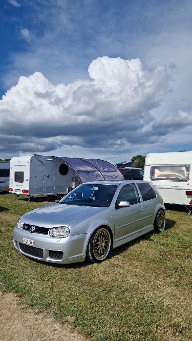 Golf 4 R32 (Gebraucht) in Volketswil für CHF 36000 – nur Abholung auf ...