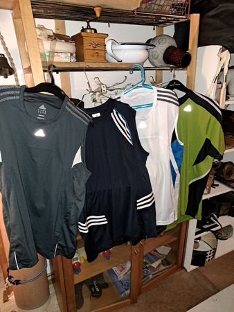 4 ADIDAS Vintage  Shirts Sport L