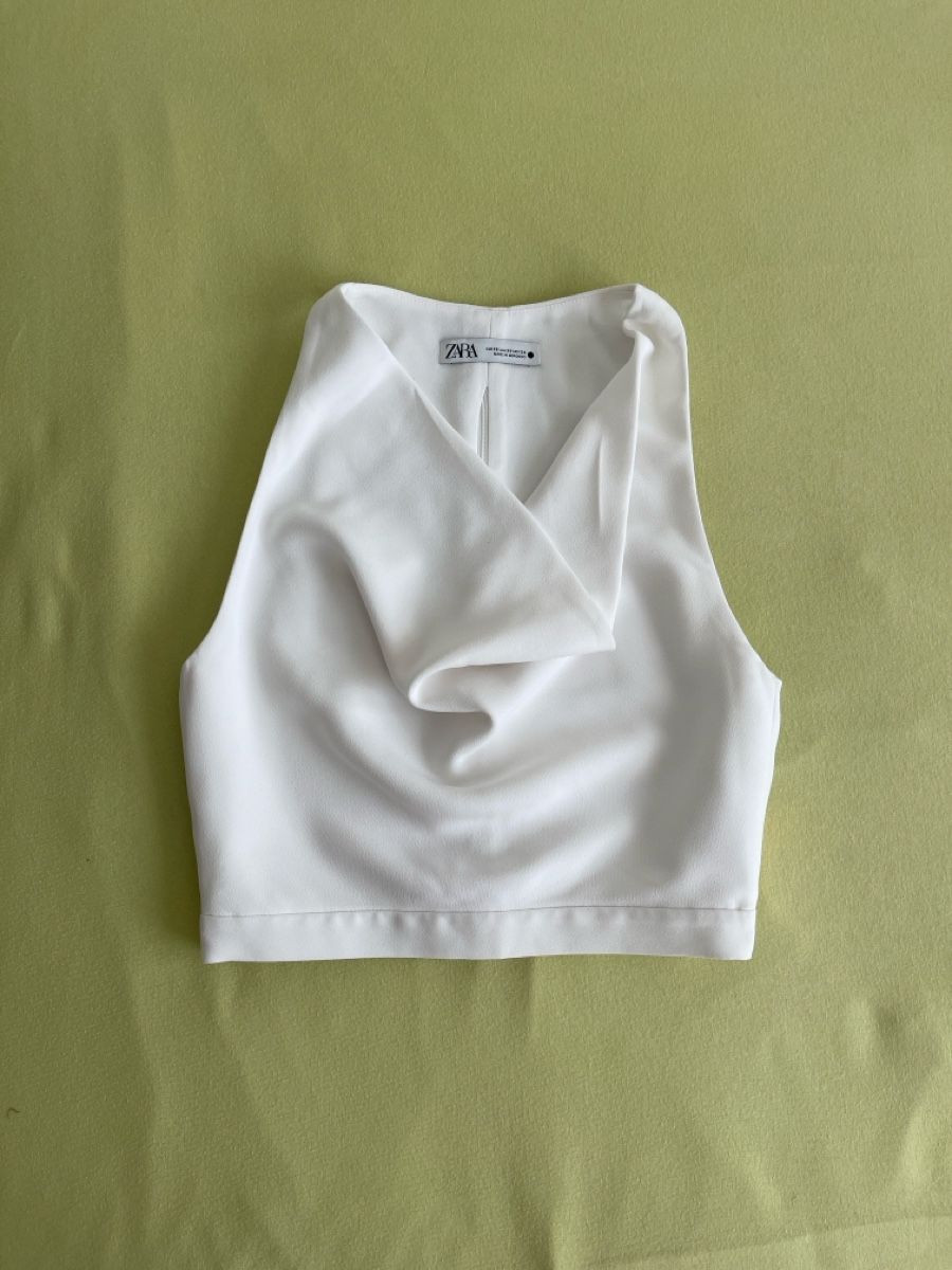 Zara Top: Haut blanc – Nuovo (secondo la descrizione) da Genève venduto da giulia_almnn