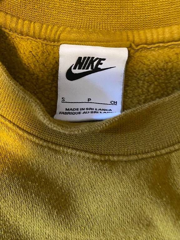 Maglioni & Felpe: Diesel & Nike sweat  – Usato da Zürich venduto da Dpenner 1
