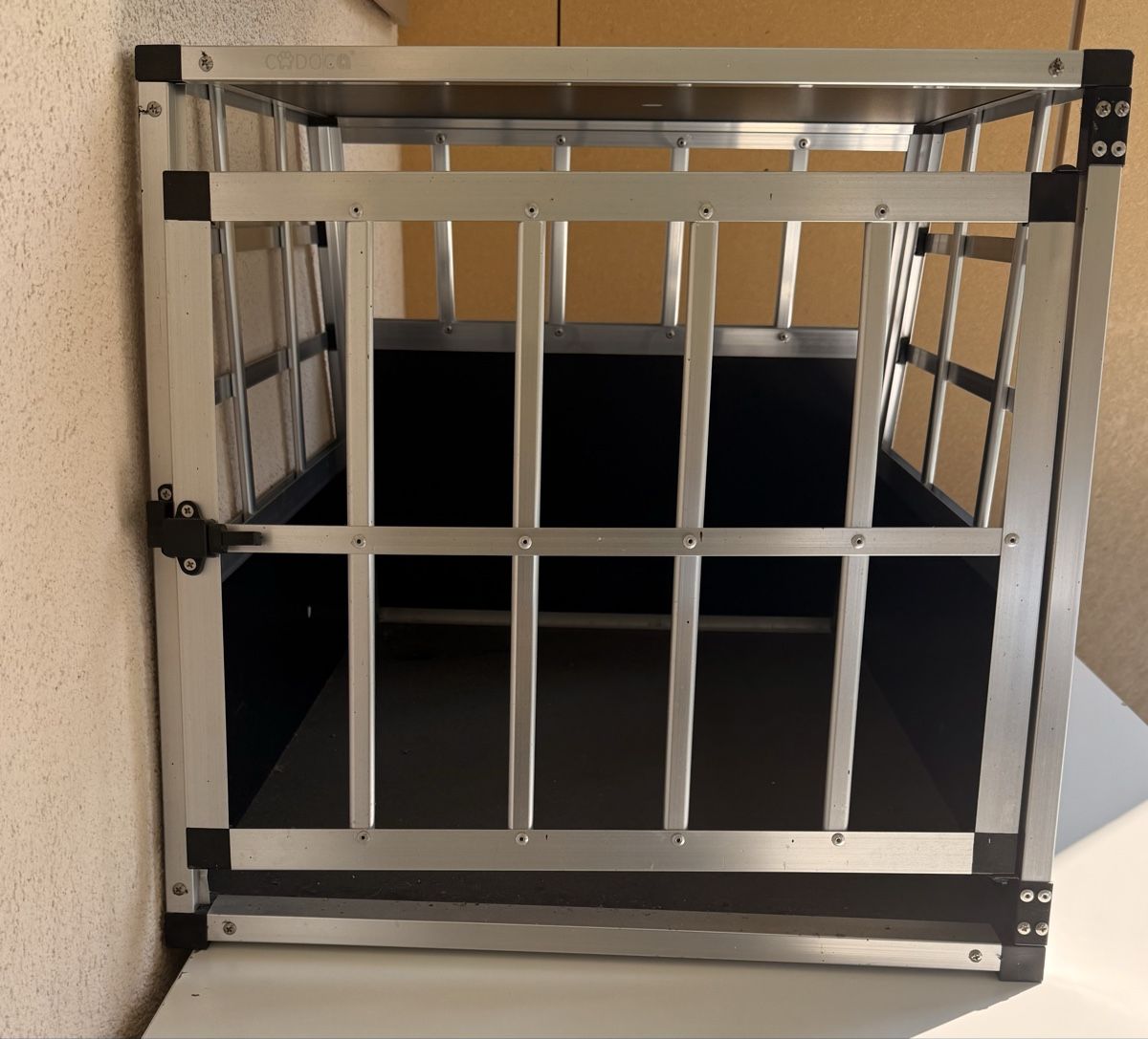 Gabbie, trasporto & Sicurezza: Hundebox M fur auto – Usato da Möhlin venduto da PcPlus 1
