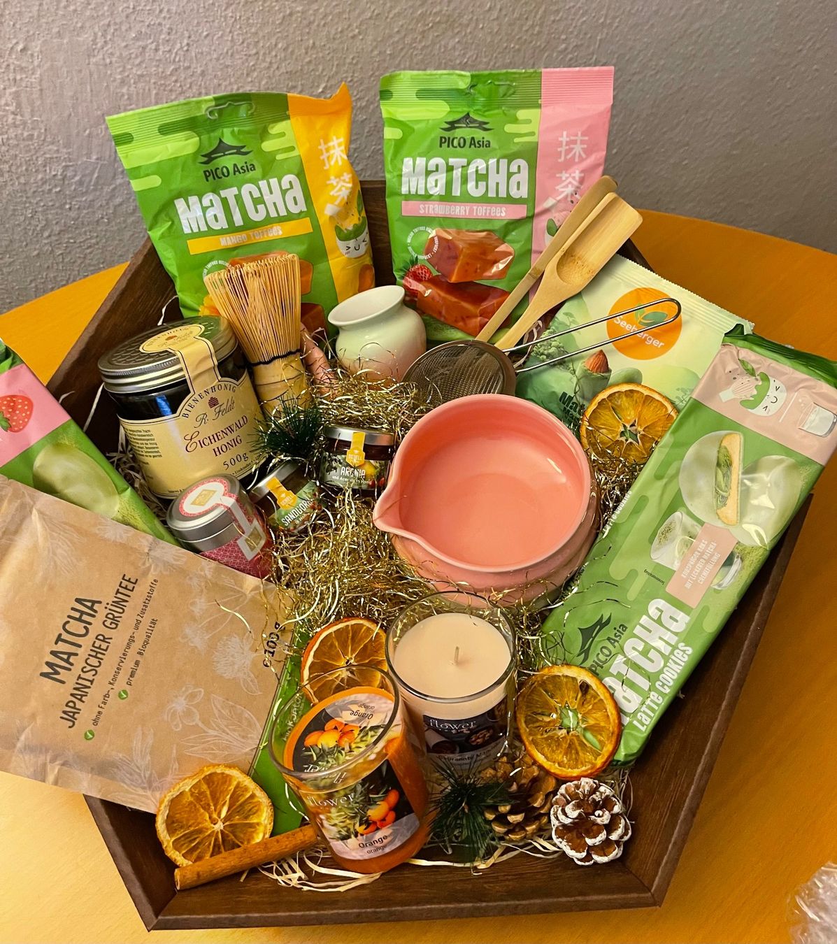 Aliments & Spécialités: Grosser Geschenkkorb einfach Matcha – Neuf avec emballage d'origine à Basel par Seifehuesli 8