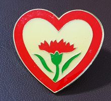 R711 - Pin Herz mit Blume
